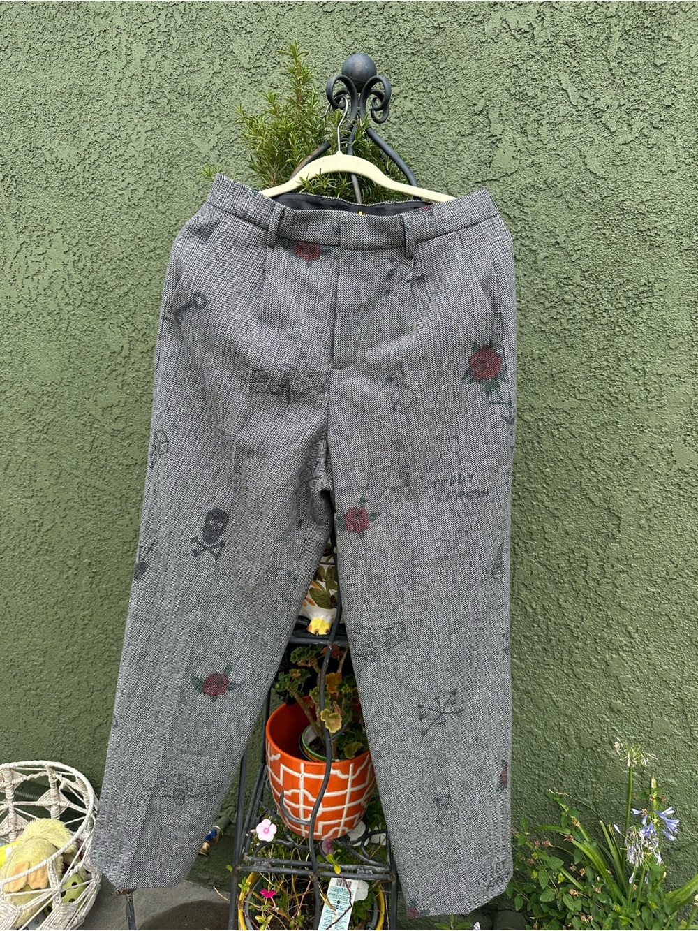 Teddy Fresh Gray Patterned Trousers with Red Rose Motifs